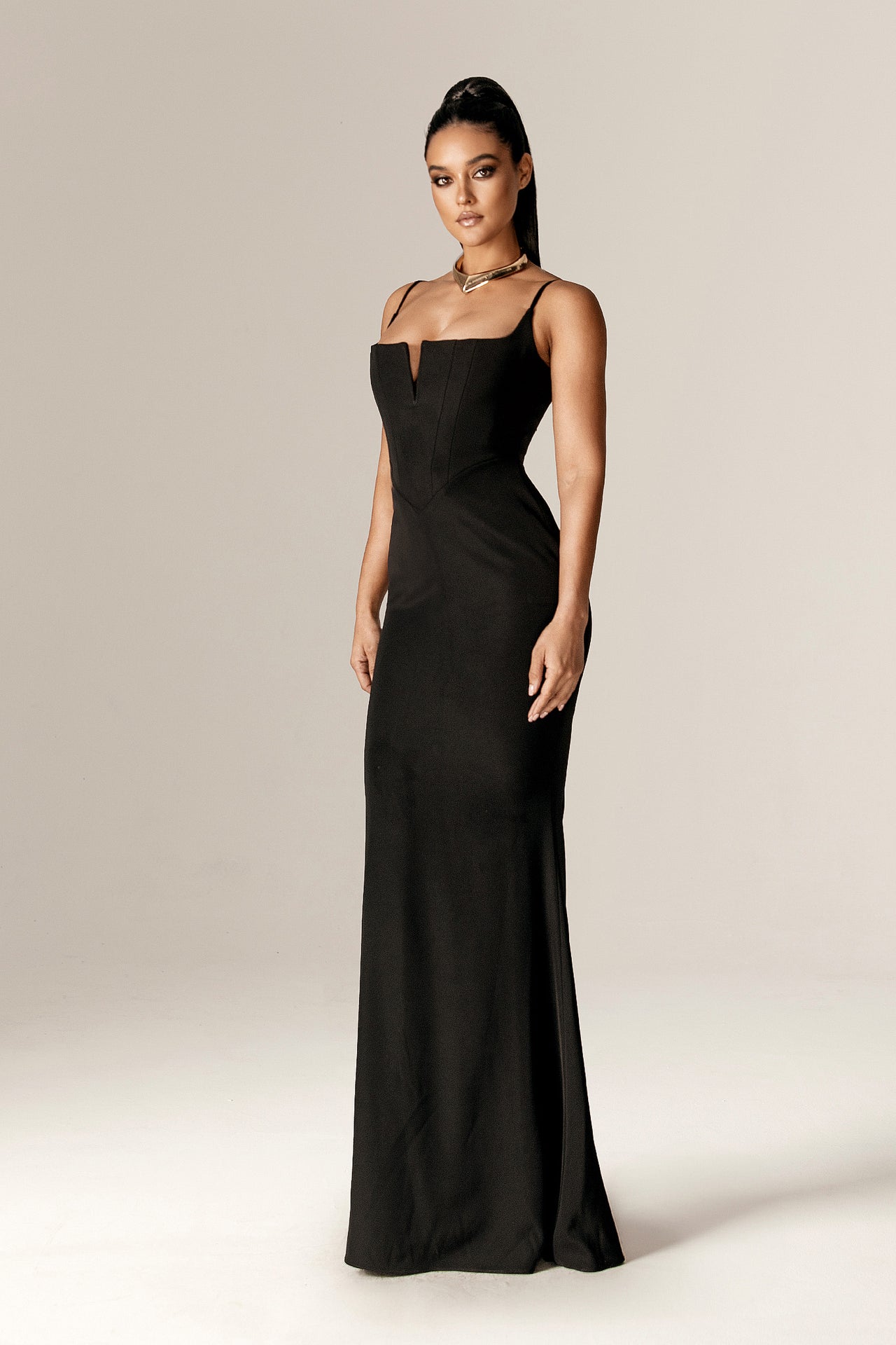 Paulyne Slit Neckline Corset Maxi Gown (Black)
